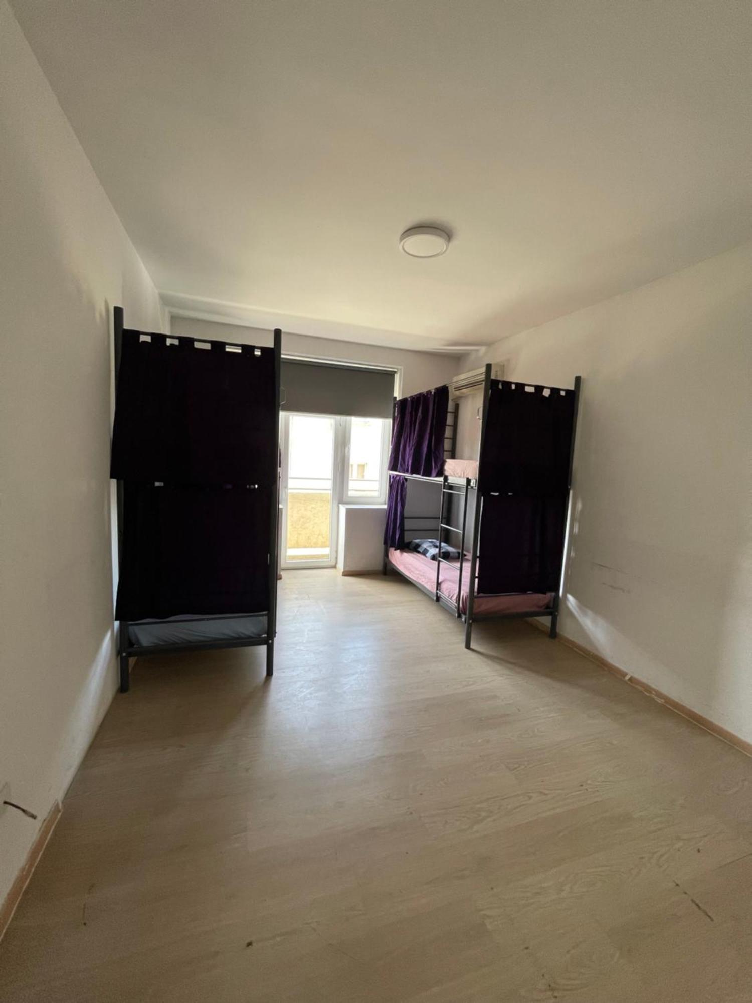 Newborn Comfort Hostel The Biggest Hostel Of Town With Best Location Pristina Extérieur photo