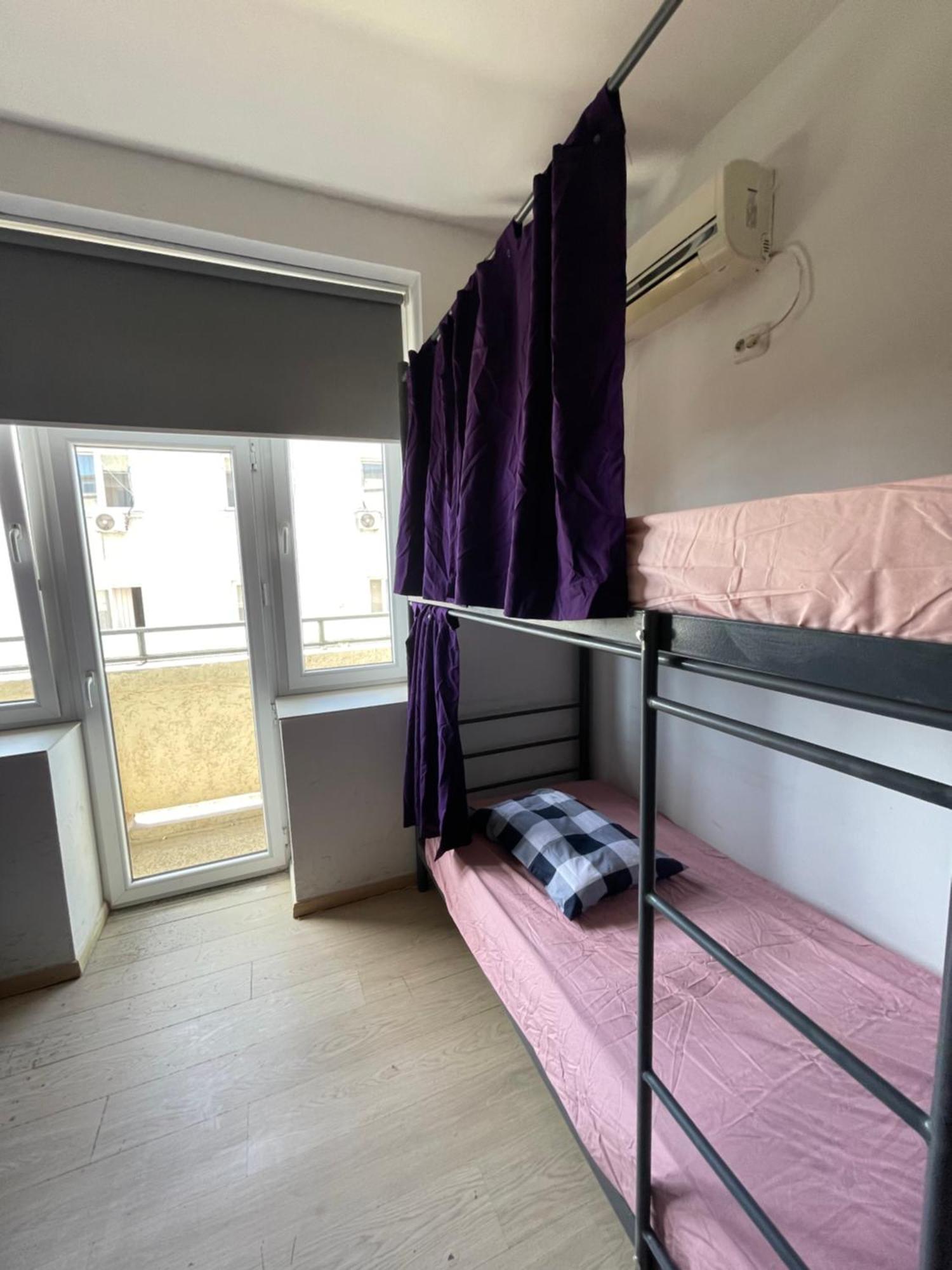 Newborn Comfort Hostel The Biggest Hostel Of Town With Best Location Pristina Extérieur photo